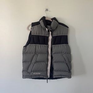 Oversized Columbia grey puffer vest